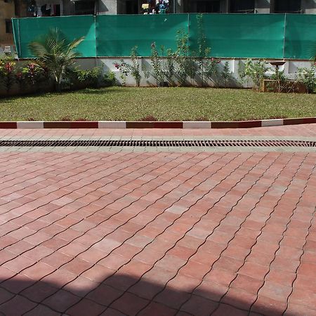 Hira Laxmi Residency Hotel Alibag Exterior photo