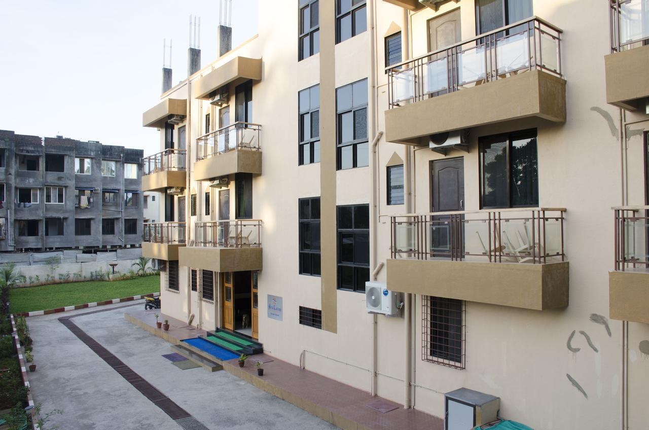 Hira Laxmi Residency Hotel Alibag Exterior photo
